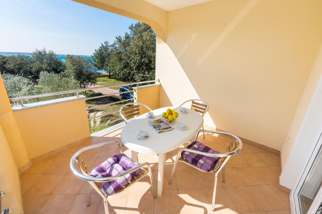 Apartments By The Sea Vrsi - Mulo, Zadar - 5951 المظهر الخارجي الصورة
