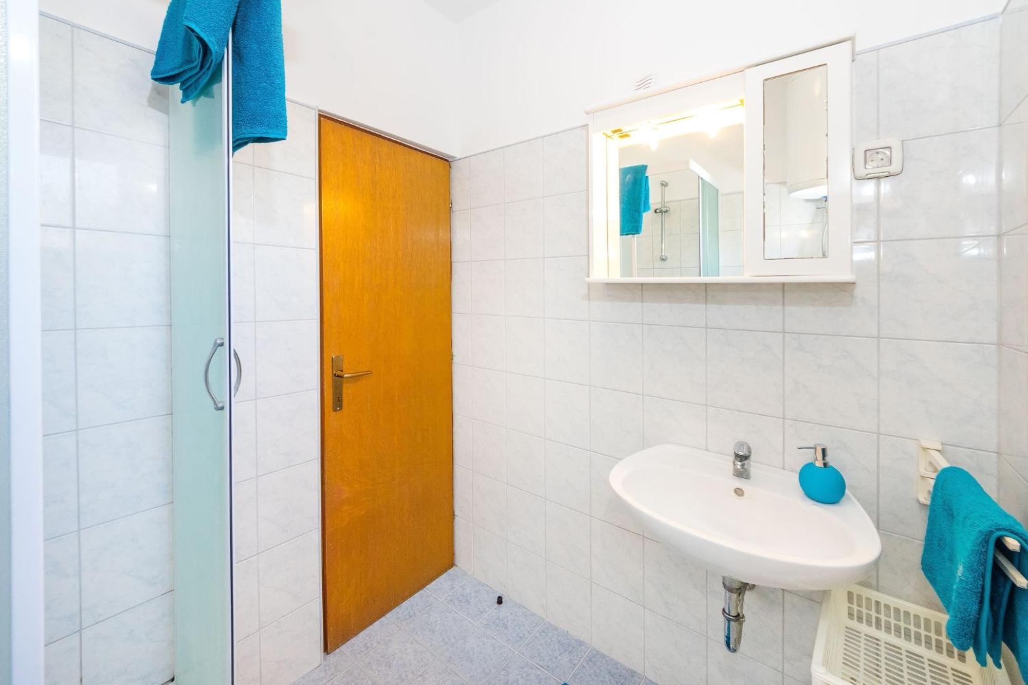 Apartments By The Sea Vrsi - Mulo, Zadar - 5951 الغرفة الصورة